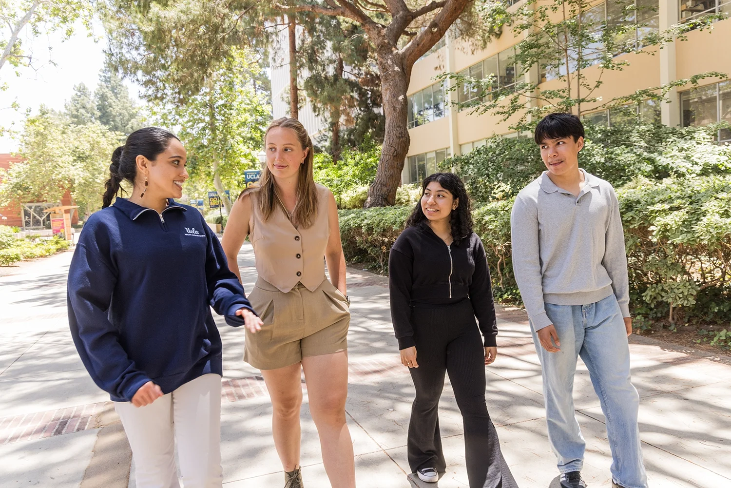 Students walking on UCLA campus
